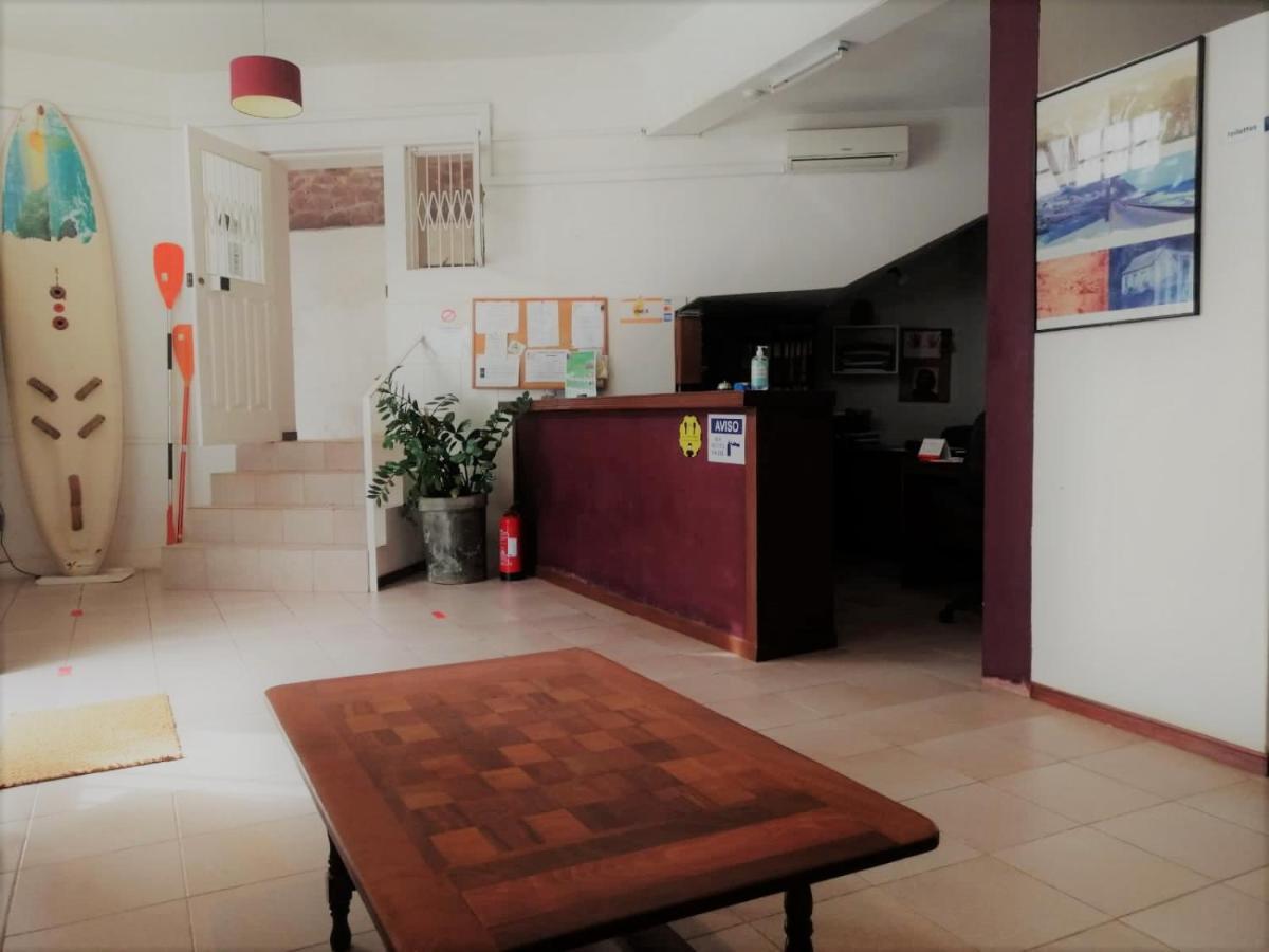 Residencial Che Guevara Bed & Breakfast Mindelo Ngoại thất bức ảnh